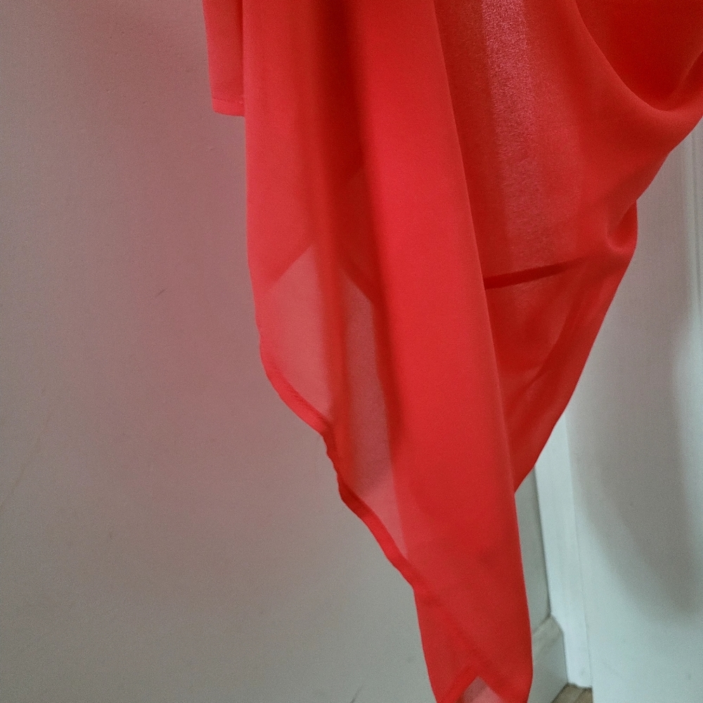 Dress - Picture 7 of 7